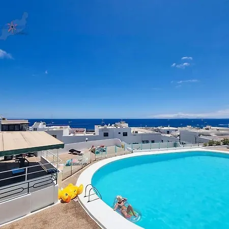 Casa Louie Marie - Sea View Aircon Wifi Vv In Portonovo Complex Apartment