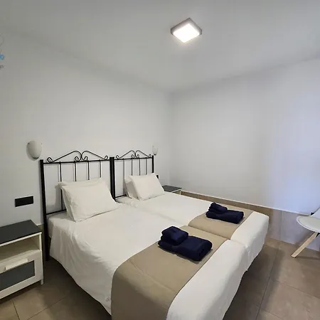 Apartment Casa Louie Marie - Sea View Aircon Wifi Vv In Portonovo Complex