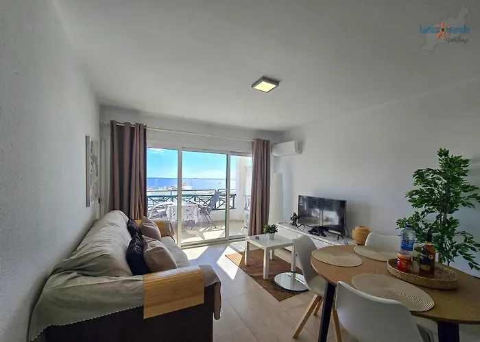 Casa Louie Marie - Sea View Aircon Iptv Wifi Vv In Portonovo Complex פוארטו דל כרמן