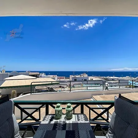 Casa Louie Marie - Sea View Aircon Iptv Wifi Vv In Portonovo Complex Apartment Puerto del Carmen (Lanzarote)